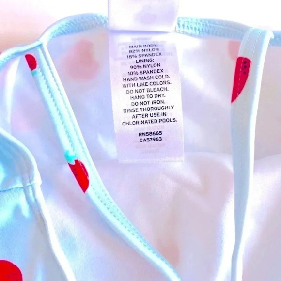 Tucker + Tate Strawberry Tiered Ruffled Swimsuit 12-18 Months - Picture 5 of 6